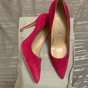 Manolo Blahnik BB 105 in Fuschia Suede!!!